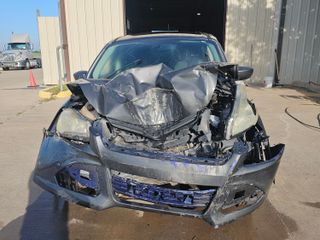 2015 Ford Escape SE - Exterior Front Center Image